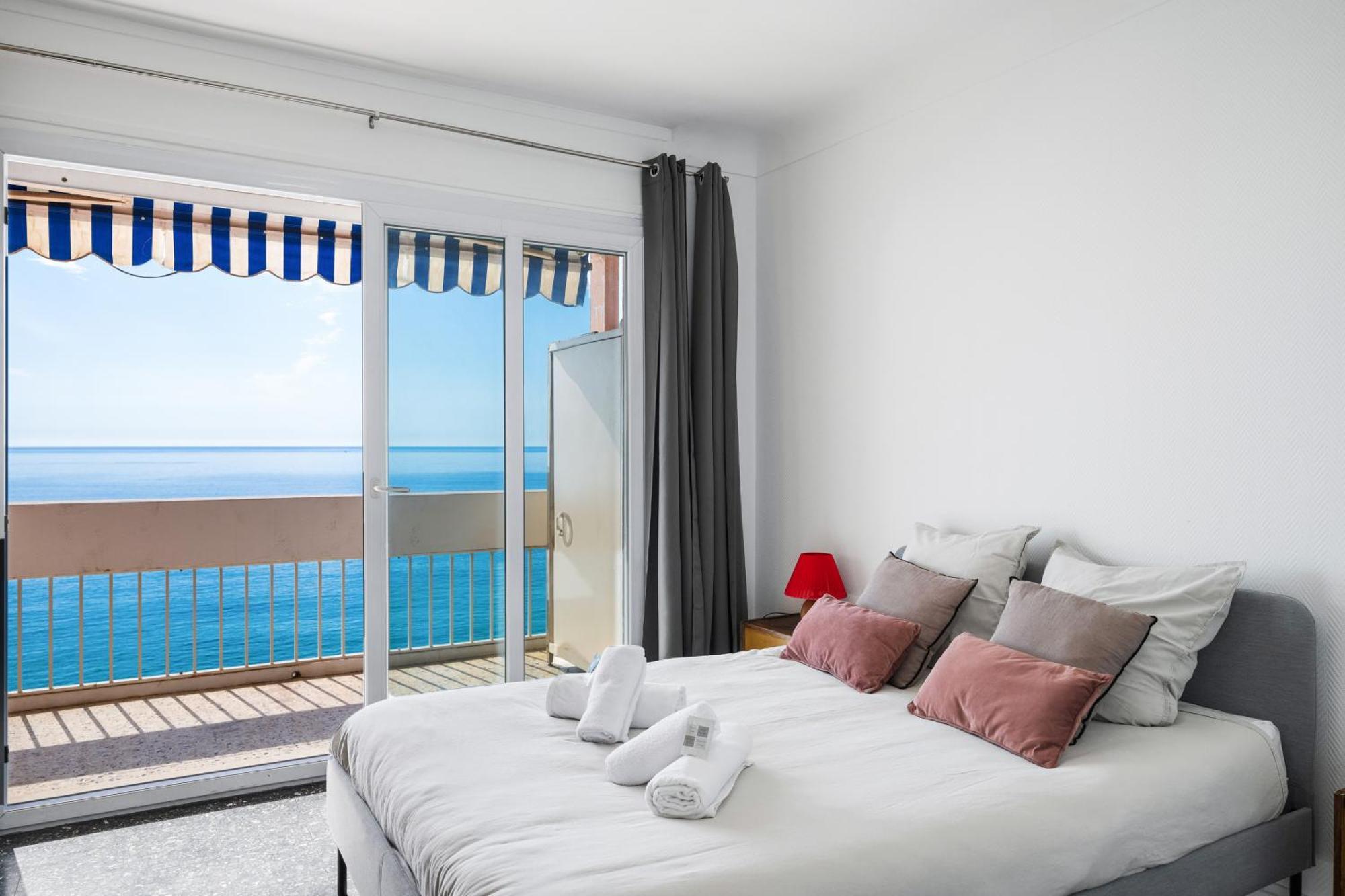 Le Panorama -Vue Exceptionnelle - Dernier Etage - Front De Mer Μεντόν Εξωτερικό φωτογραφία